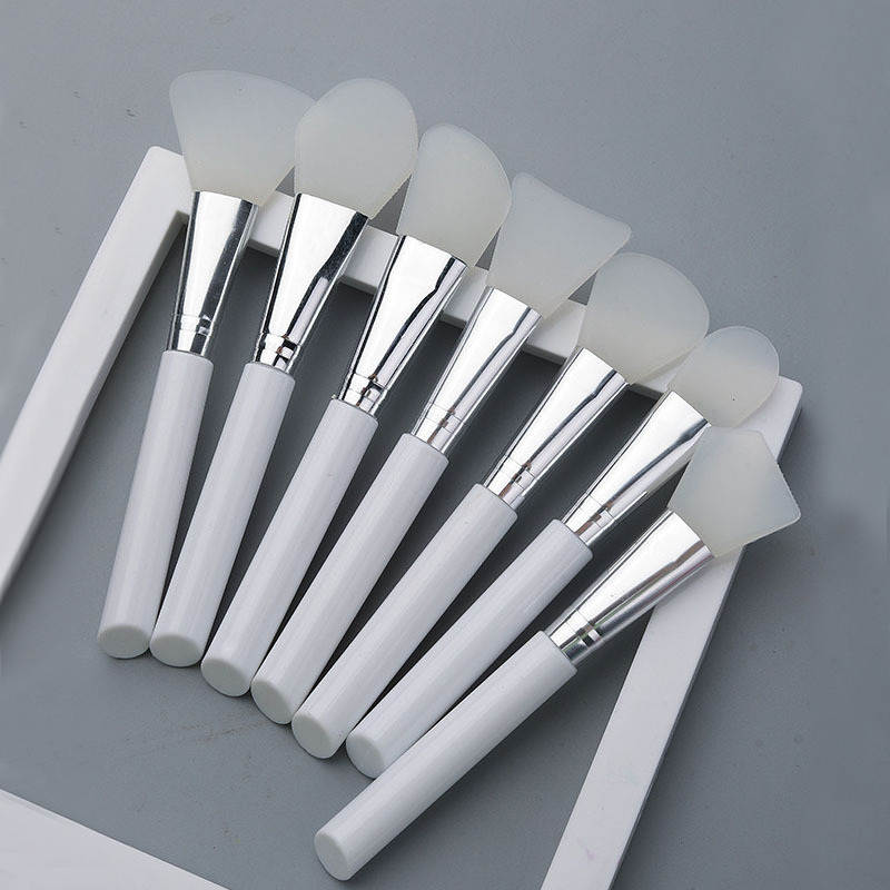 7 szt. Silikonowych pędzli do  – Huda Beauty Makeup Brush Set recenzja i cena
